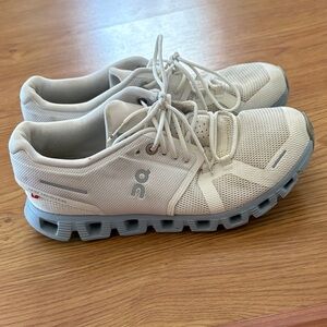 On Women's Athletic Shoes - White